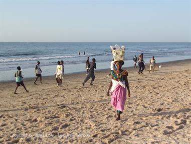 Gambia 02 Der Strand,_DSC01222b_B740
